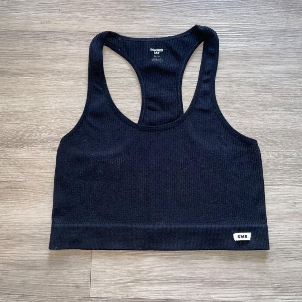 BLACK CROP TANK TOP (Sommer Ray)